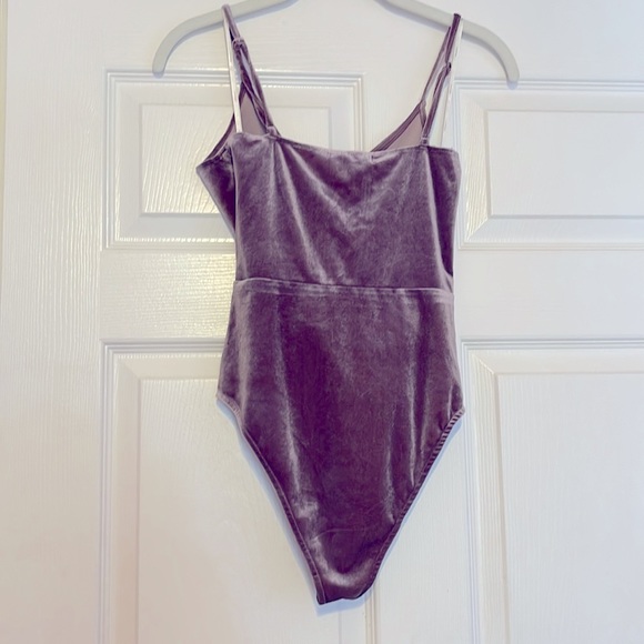 Velvet bodysuit - Picture 4 of 4